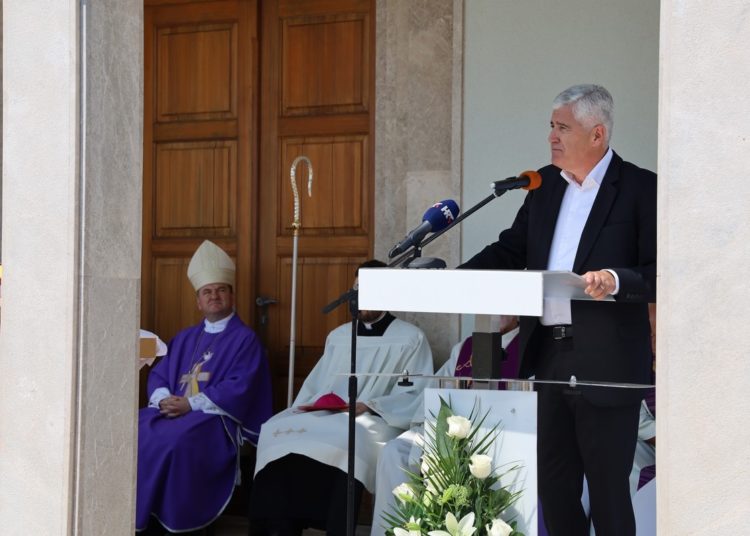 Bile: Obilježen Dan sjećanja na žrtve totalitarnih režima