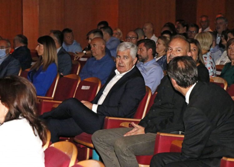 U Kosači prikazan dokumentarni film o preko 500 logora gdje su mučeni Hrvati