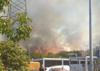 Ugašen požar koji je prijetio kućama: Čitlučki vatrogasci zahvaljuju kolegama iz Čapljine, Ljubuškog i Širokog na pomoći