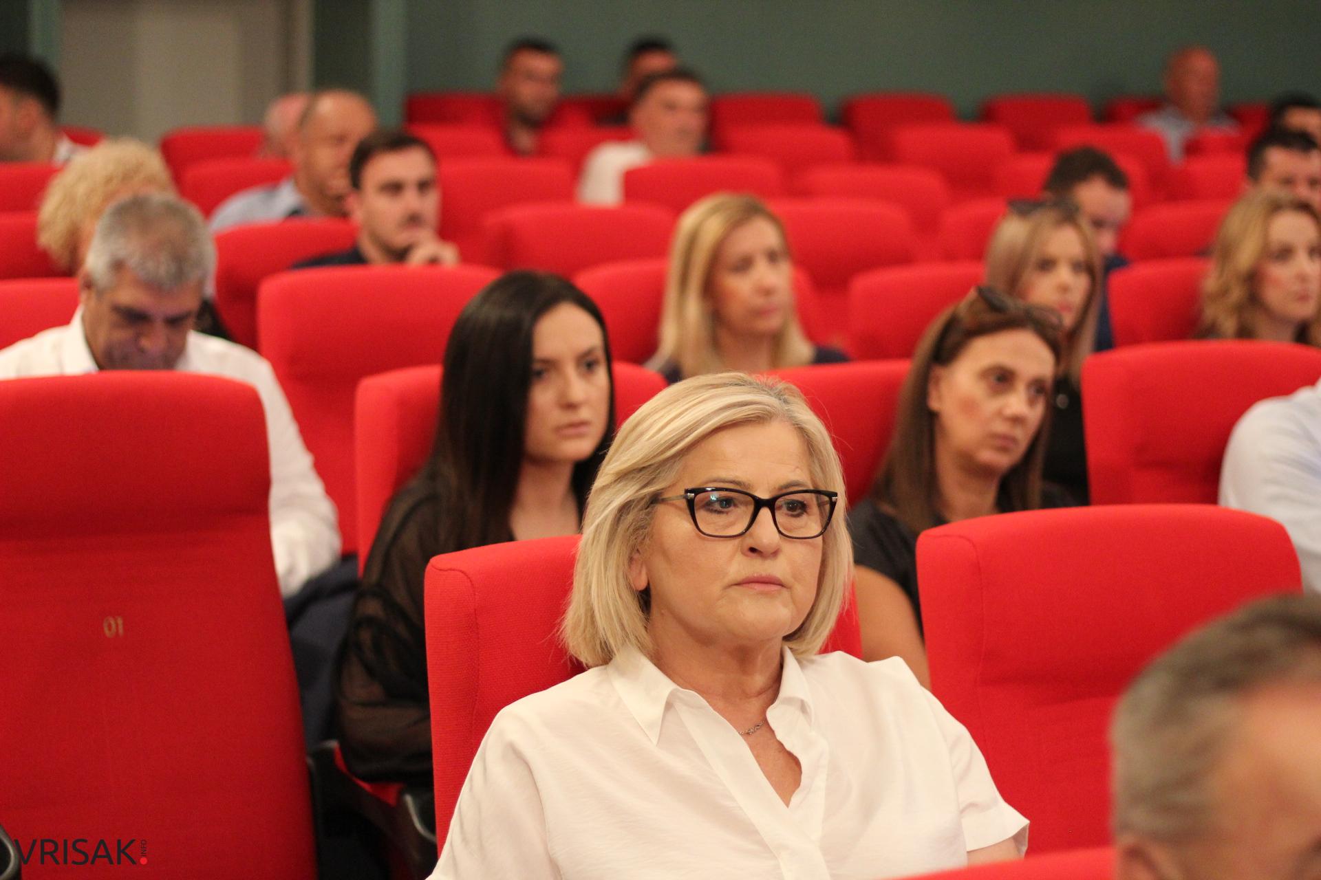 Široki Brijeg: Održana svečana sjednica Gradskog vijeća; dobitnicima uručena javna priznanja