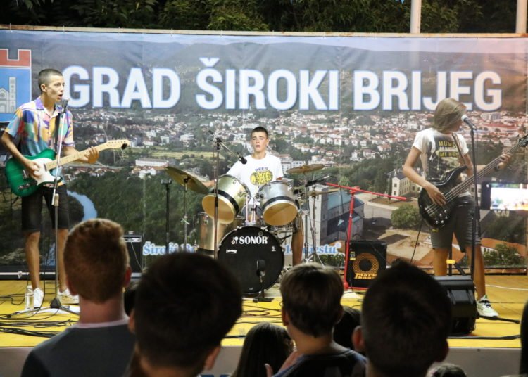 Širokobriješki mladi rockeri oduševili publiku