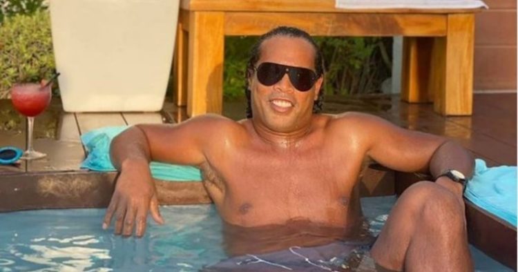 Prije samo godinu dana bio je u zatvoru i bez novca. Danas Ronaldinho ponovno ima milijune