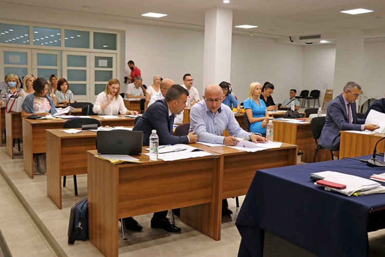 Skupština usvojila amandmane na Ustav HNŽ-a, Srbi su konstitutivni