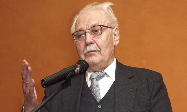 Umro istaknuti hrvatski jezikoslovac akademik Stjepan Babić