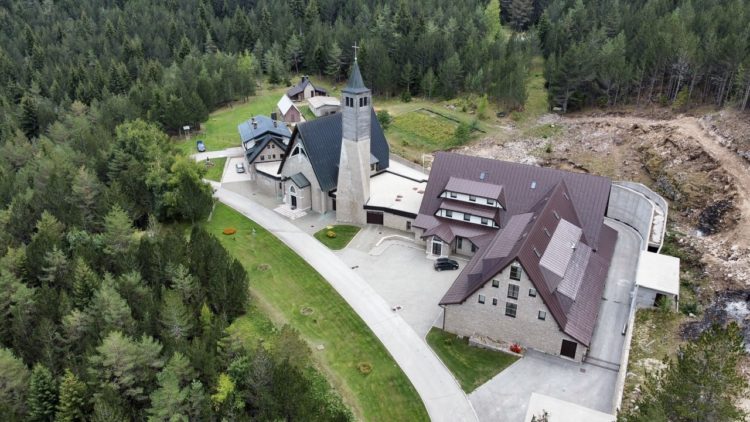 Blidinjsko jezero, Masna Luka i Badnji iz zraka