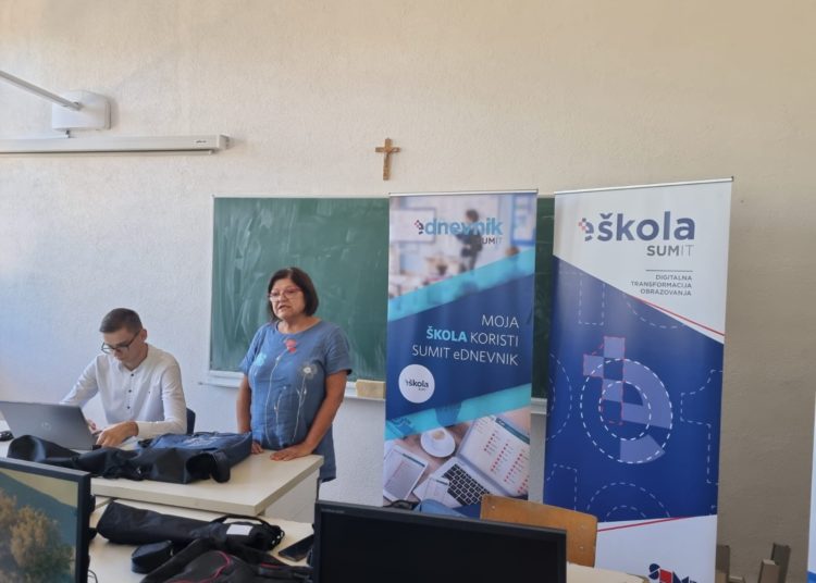 Zavod za odgoj i obrazovanje organizirao radionice za korištenje SUMIT Dnevnika