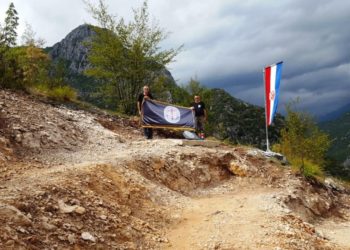 Kolege suborci postavili spomen obilježje Goranu Spajiću-Gogi