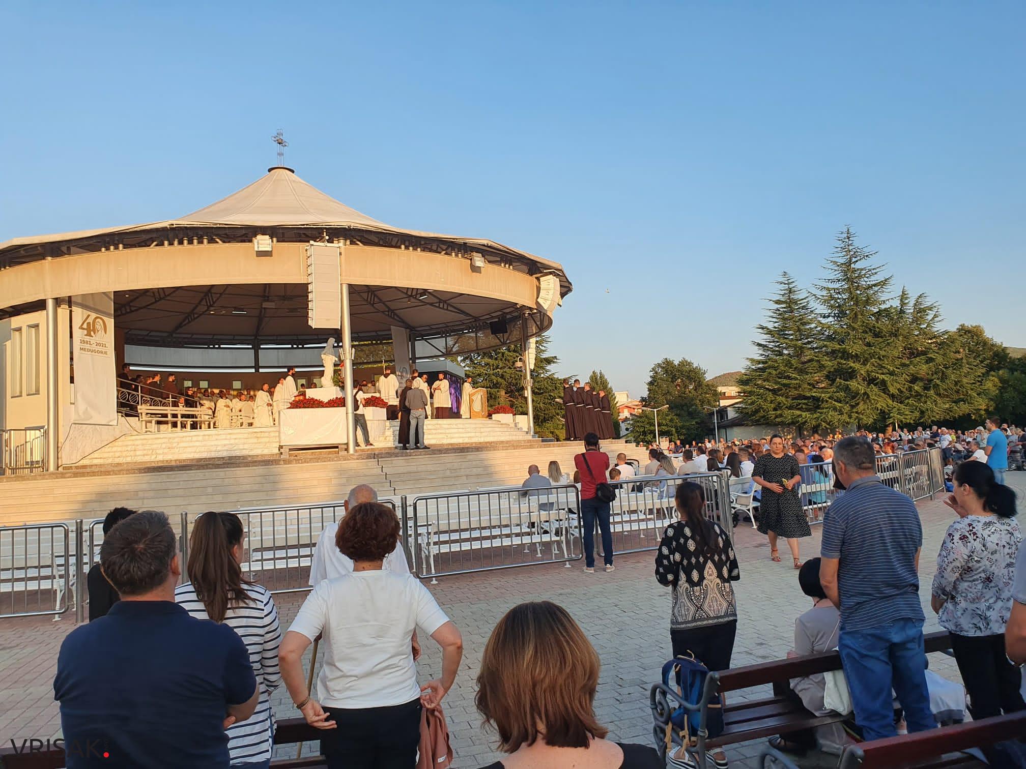 Šest mladih franjevaca položilo svečane zavjete u Međugorju