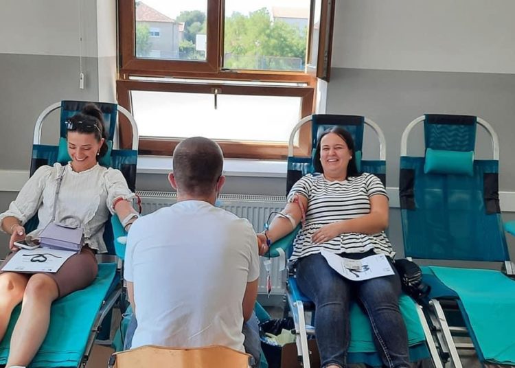 U Gimnaziji Ljubuški uspješno provedena akcija darivanja krv