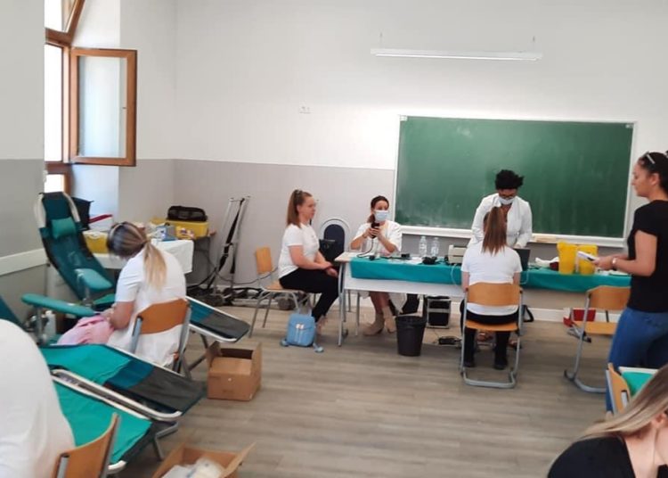 U Gimnaziji Ljubuški uspješno provedena akcija darivanja krv