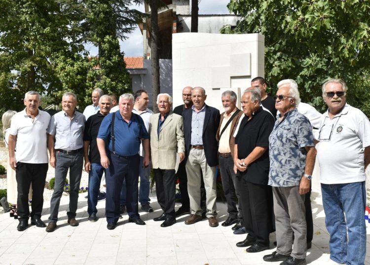 U Ljubuškom otkriven spomenik pripadnicima skupine Fenix ’72