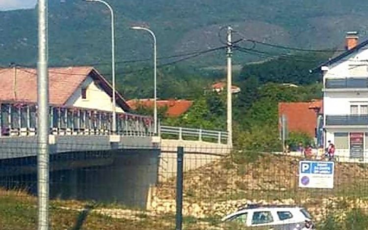U Bugojnu ispod mosta pronađena mrtva beba
