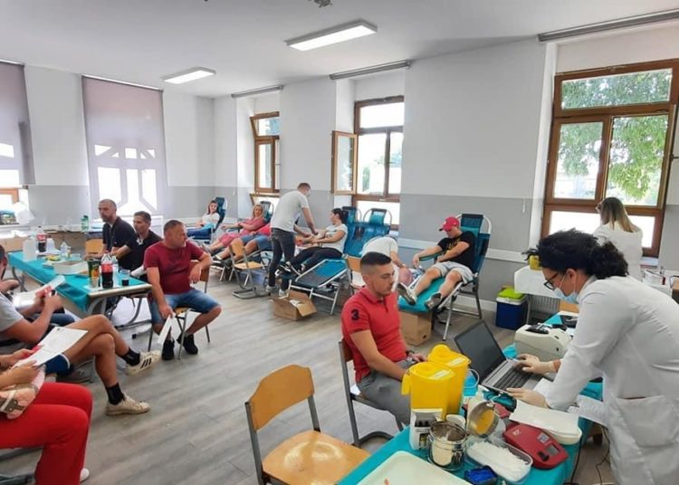 U Gimnaziji Ljubuški uspješno provedena akcija darivanja krv