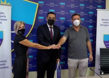 Potpisan Kolektivni ugovor za srednje škole u HNŽ