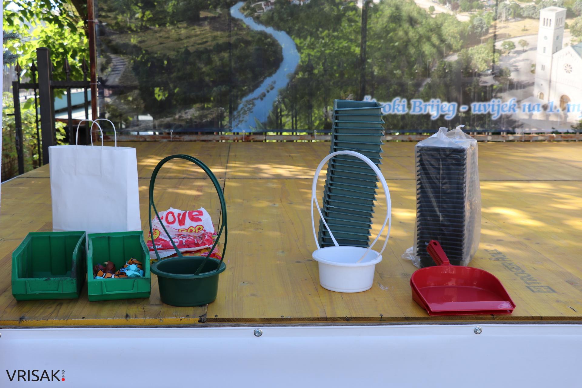 Široki Brijeg: Udruga Eko OTPOR danas održala prezentaciju recikliranih plastičnih proizvoda