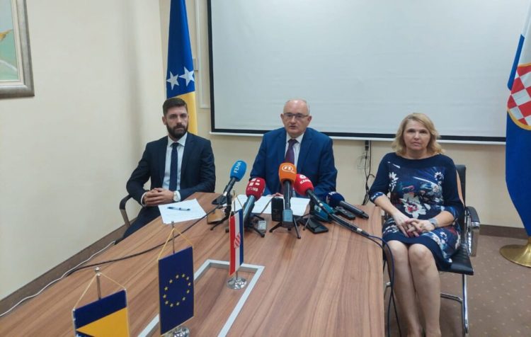 Ljubić: U bošnjačkoj politici sazrijeva uvjerenje da je važnije spašavati BiH nego Komšića
