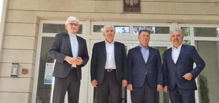 Čović, Herceg i Ćosić posjetili Caritas biskupija Mostar-Duvno i Trebinje-Mrkan