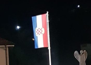Zastava u Varešu je pala zbog velikobošnjačke propagandne mašinerije