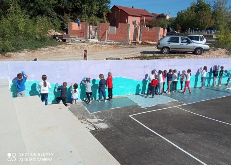 U Mokrom održana prva Napretkova likovna radionica za djecu razredne nastave