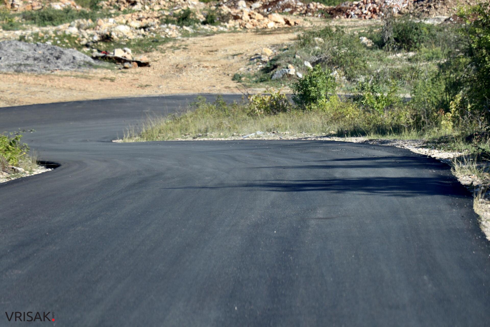 Široki Brijeg: U tijeku rekonstrukcija lokalne ceste Oklaji – Dobrkovići