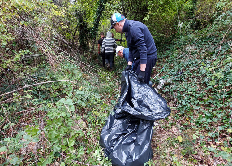 Velika akcija čišćenja u Uzarićima „Čuvaj, pazi, ne bacaj!“