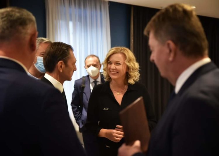 Zovko organizirala konferenciju „IPA III: sredstvo za povezivanje ljudi unatoč granicama“, sudjelovali Ćosić, Vukadin i Herceg