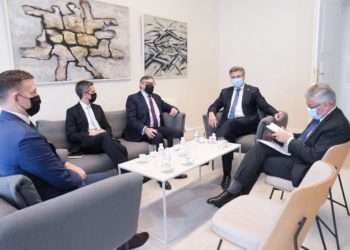 Plenković s Palmerom: Važno je da tri konstitutivna naroda budu legitimno zastupljena u najvišim institucijama BiH