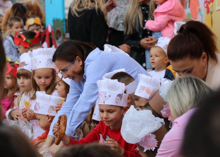 Široki Brijeg: Dani kruha u dječjem vrtiću „Trnoružica“