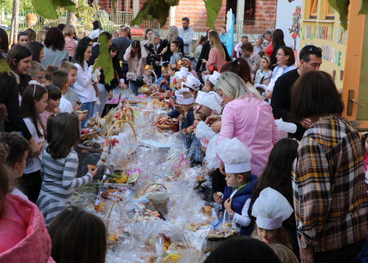 Široki Brijeg: Dani kruha u dječjem vrtiću „Trnoružica“