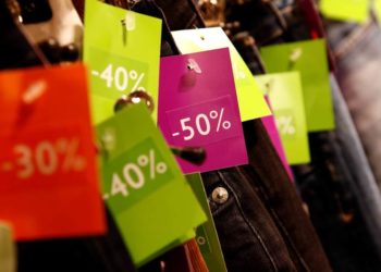 Jesen donosi sniženja u BiH: Kako izbjeći “zamke” trgovaca i racionalno kupovati