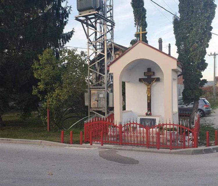 Razbijen Gospin kip u selu Kralje kod Bihaća