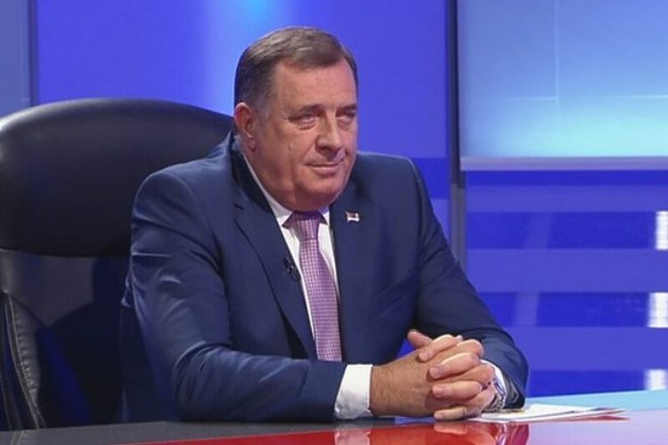Dodik: Ako nas NATO napadne pozvat ćemo prijatelje da nas brane; Komšić i Džaferović najavljuju odgovor
