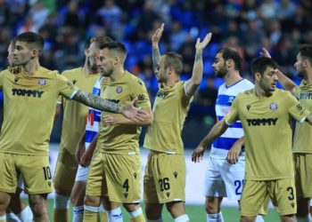 Podjela bodova u derbiju Osijeka i Hajduka na Gradskom vrtu