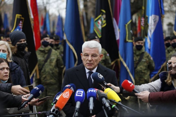 “Džaferović u Vukovaru – Vrhunac licemjerja i zla kojim se vrijeđaju sve hrvatske žrtve, od Vukovara do središnje Bosne”
