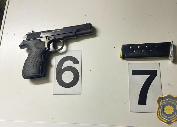 Široki Brijeg/Čapljina: U akciji Federalne uprave policije pronađeno tri kilograma heroina i amfetamina