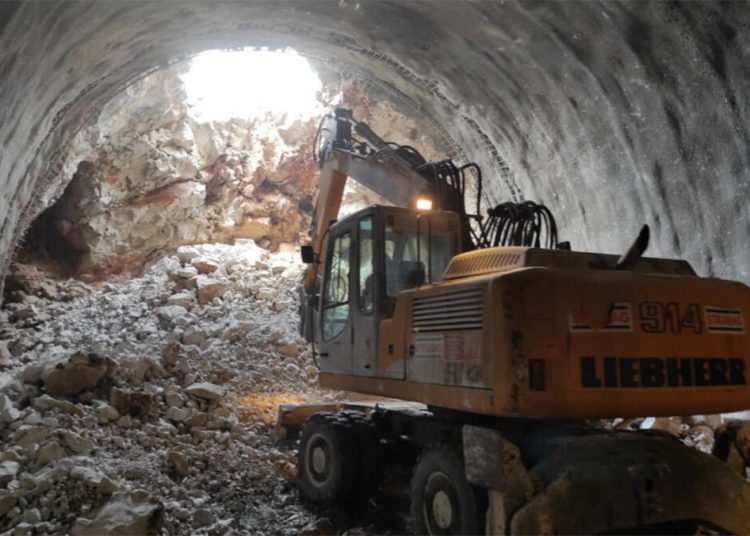 Probijen i zadnji tunel na pristupnim cestama Pelješkom mostu