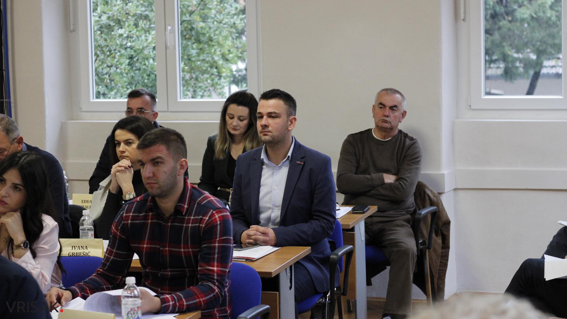 Široki Brijeg: Na sjednici Gradskog vijeća usvojen rebalans, zaključak o nacrtu proračuna, odluka o natječaju za stipendije…