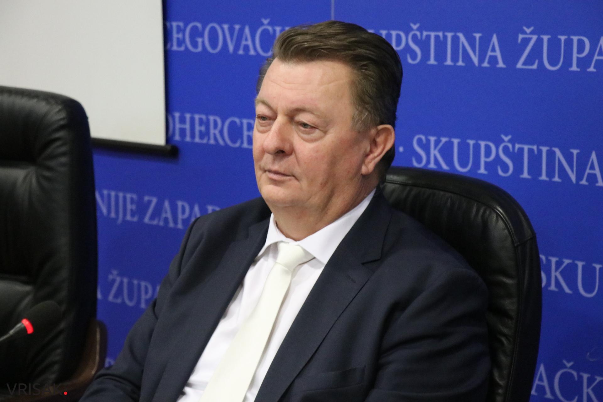 Ćosić i Šoljić o povijesnom kontekstu utemeljenja Hrvatske zajednice Herceg-Bosne u prepunoj dvorani Skupštine ŽZH