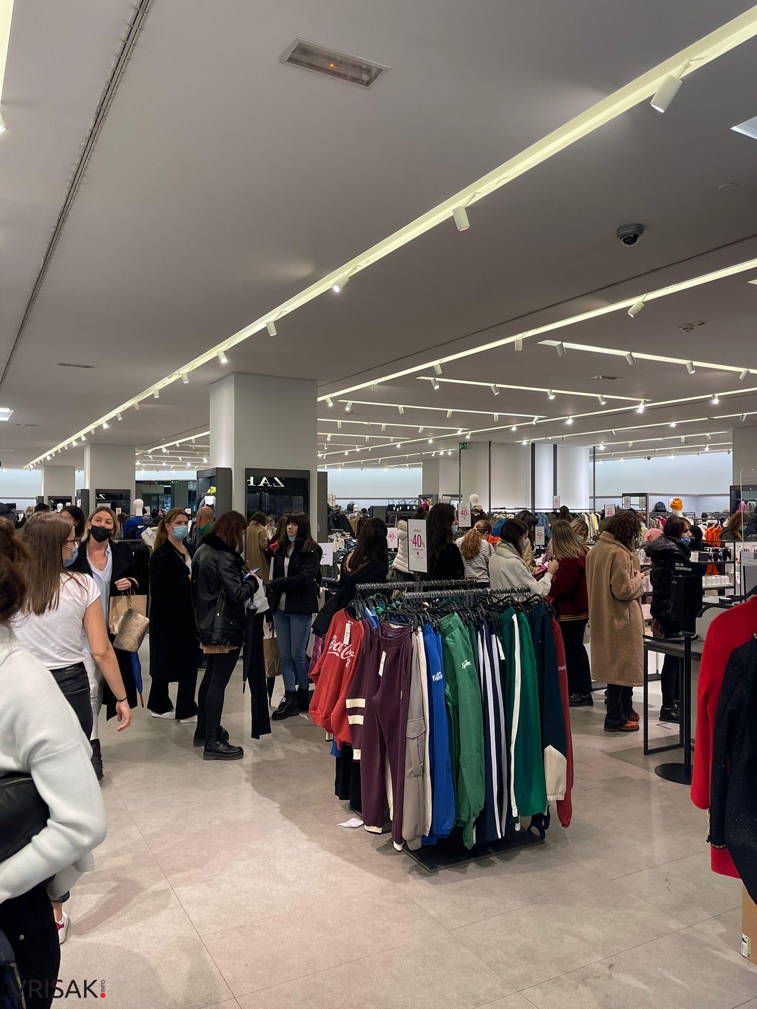 Black Friday ludnica zahvatila Mostar