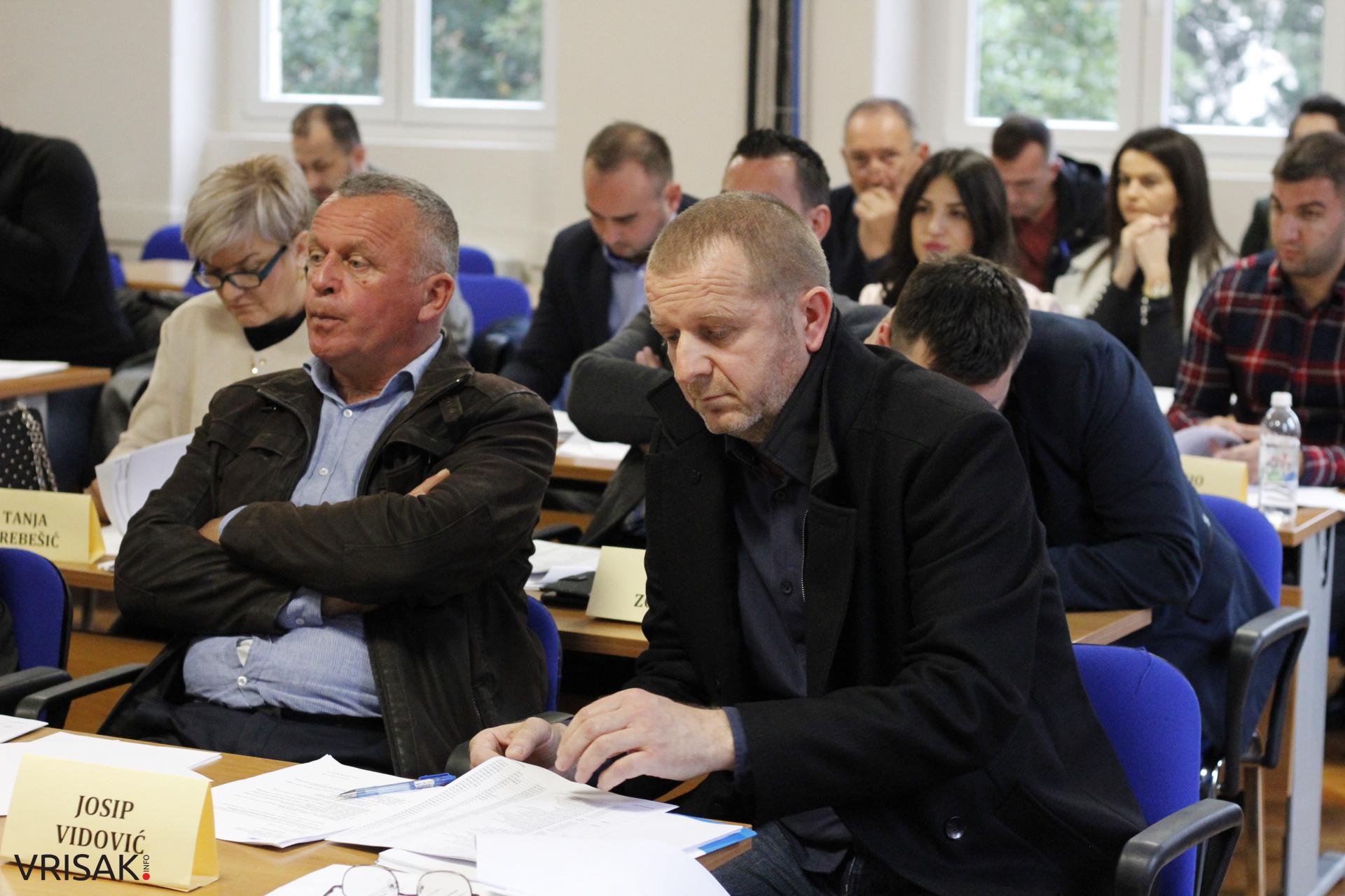 Široki Brijeg: Na sjednici Gradskog vijeća usvojen rebalans, zaključak o nacrtu proračuna, odluka o natječaju za stipendije…