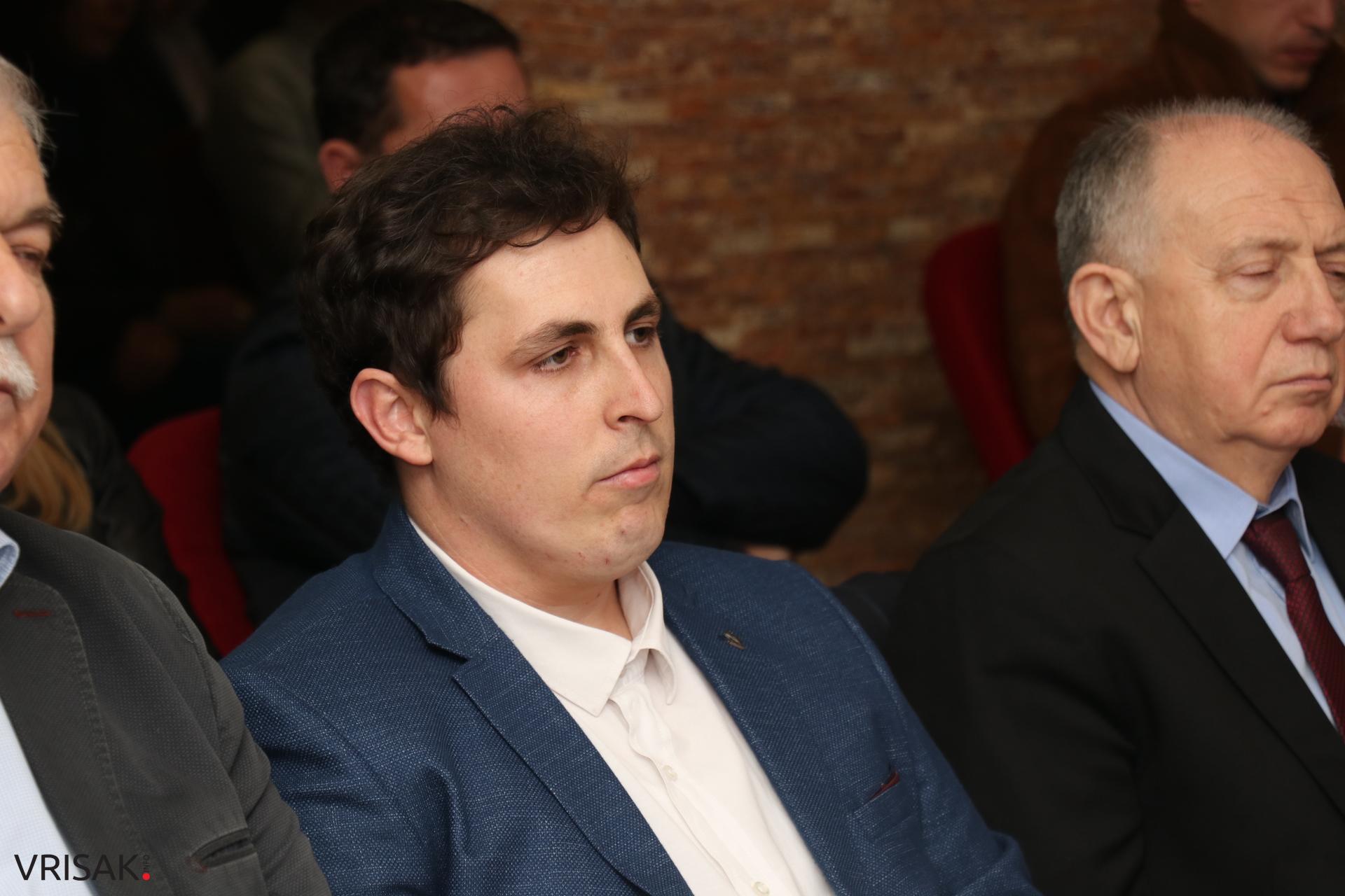 Ćosić i Šoljić o povijesnom kontekstu utemeljenja Hrvatske zajednice Herceg-Bosne u prepunoj dvorani Skupštine ŽZH