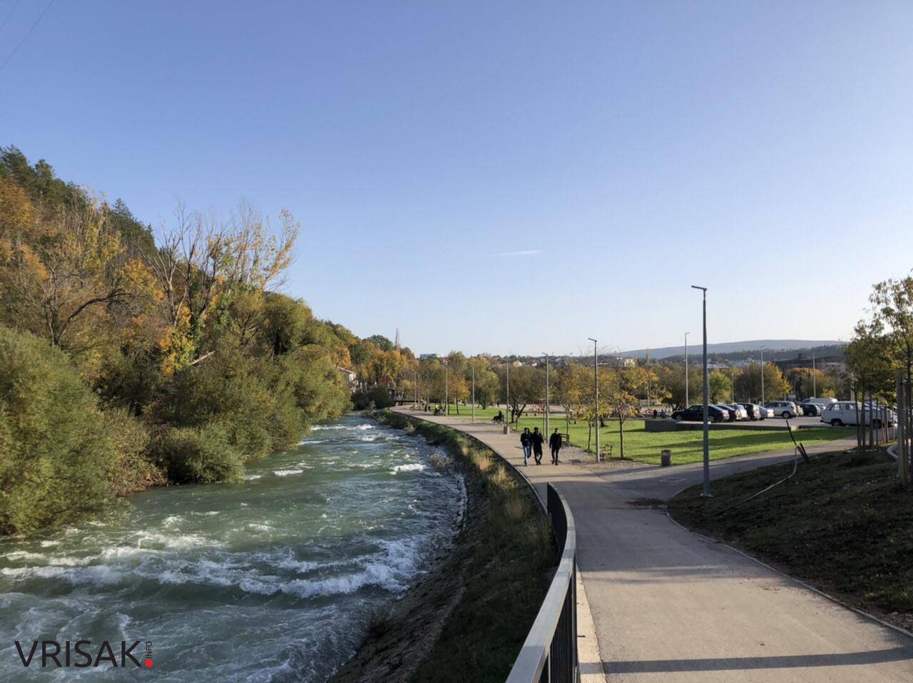 Sunčana nedjelja i prirodne ljepote Borka izvukle Širokobriježane u šetnju