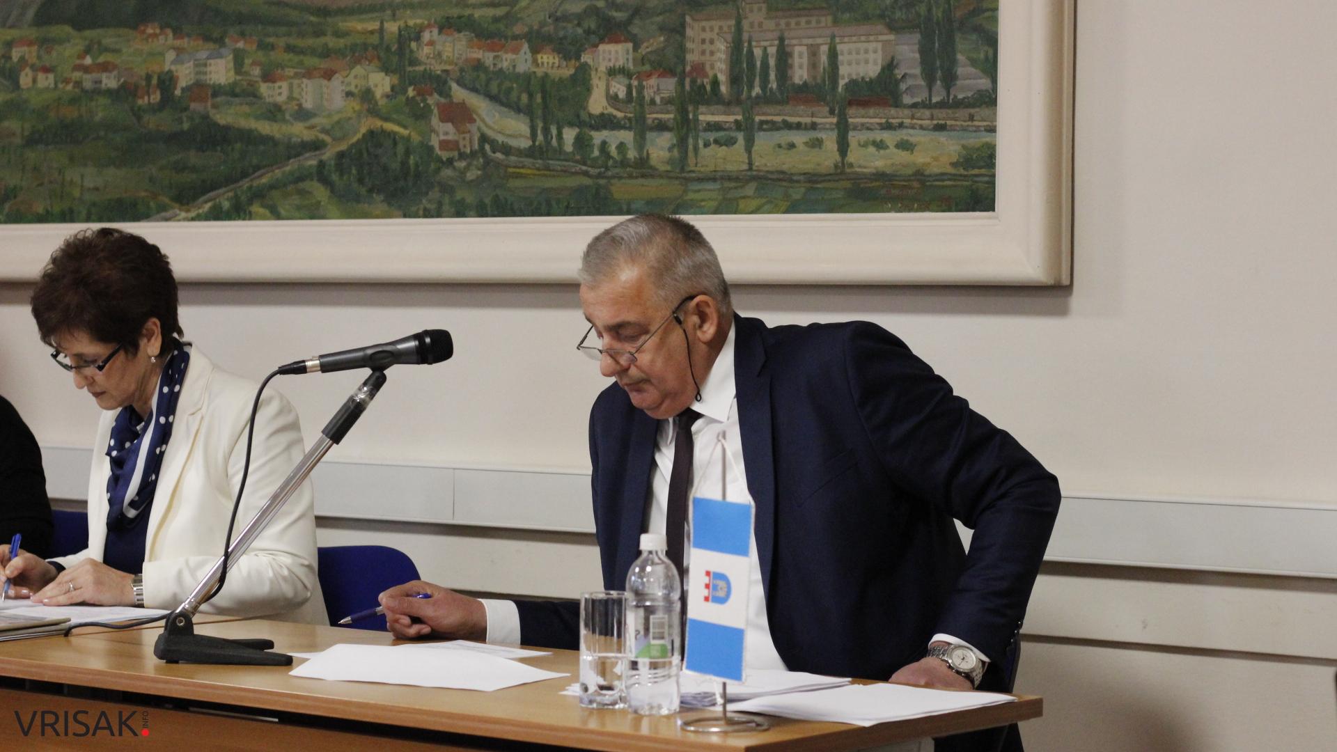 Široki Brijeg: Na sjednici Gradskog vijeća usvojen rebalans, zaključak o nacrtu proračuna, odluka o natječaju za stipendije…