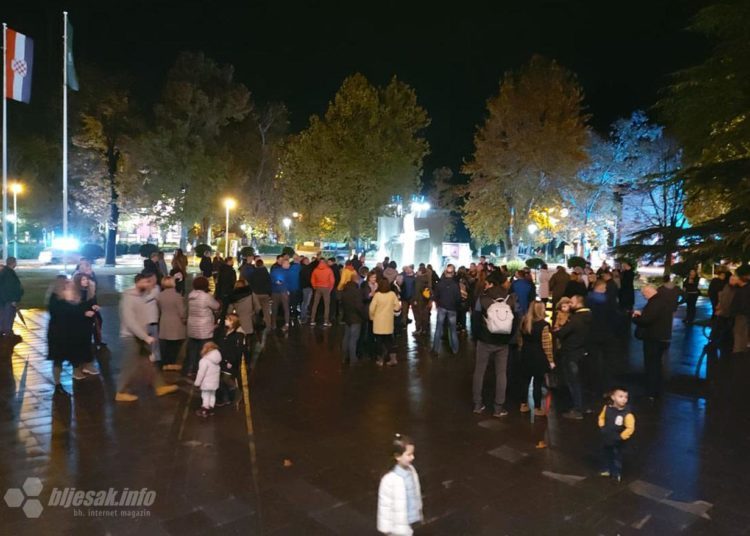 U Mostaru prosvjedovali protiv covid mjera