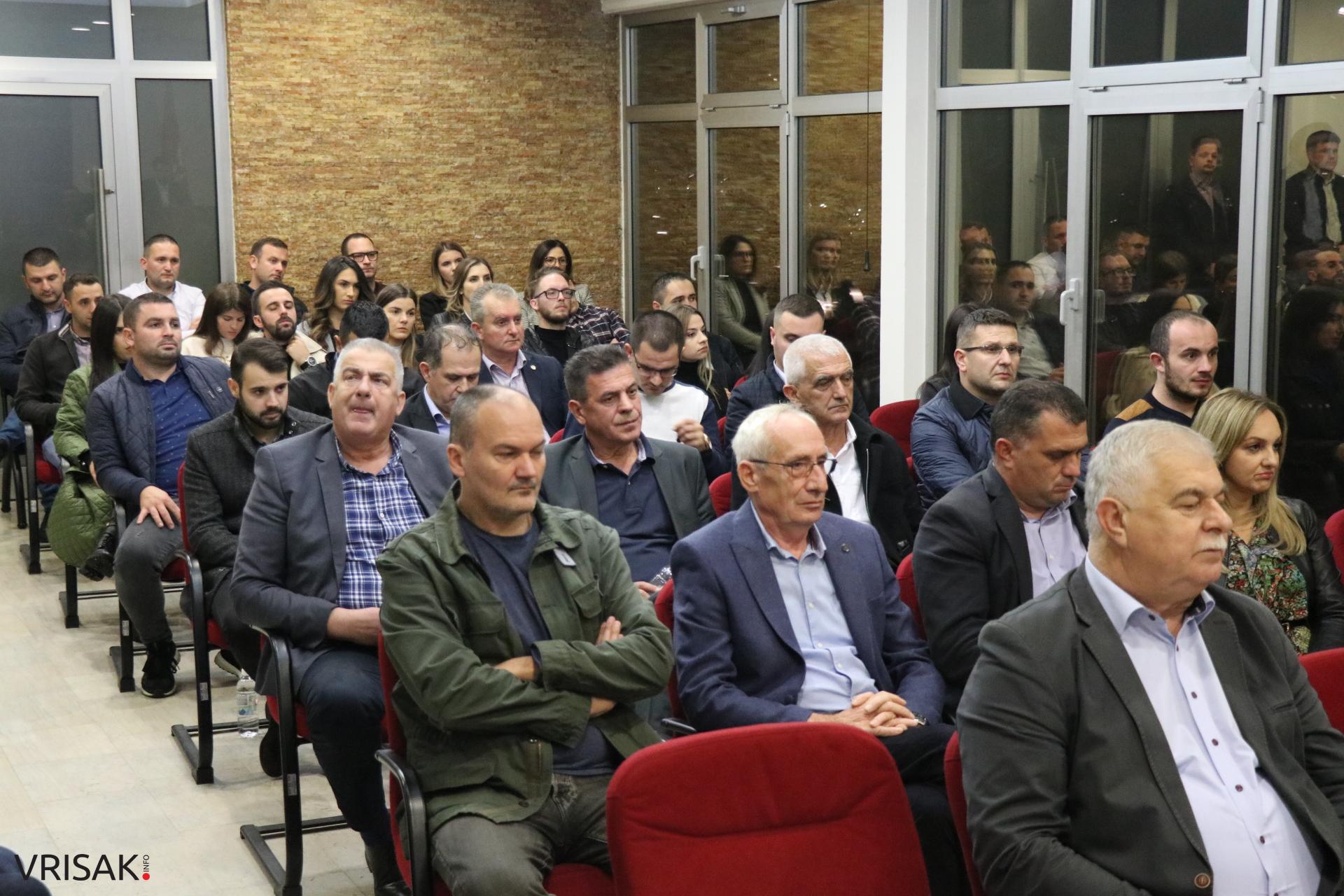 Ćosić i Šoljić o povijesnom kontekstu utemeljenja Hrvatske zajednice Herceg-Bosne u prepunoj dvorani Skupštine ŽZH