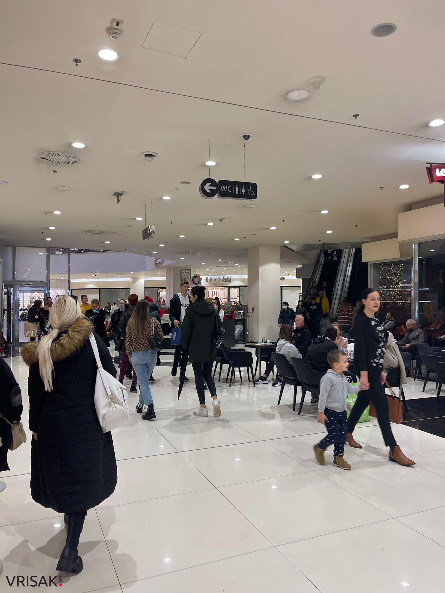 Black Friday ludnica zahvatila Mostar