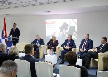 Čović: Nitko nikome ne može nešto dati ili uzeti, Izetbegovićev stav nije vrijedan komentara