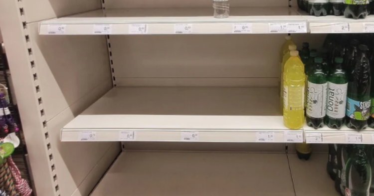 U mostarskim trgovinama nestašica flaširane vode, police opustošene