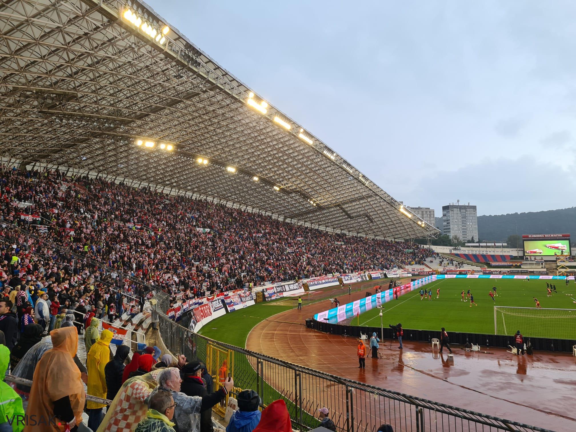 Odlična atmosfera na Poljudu