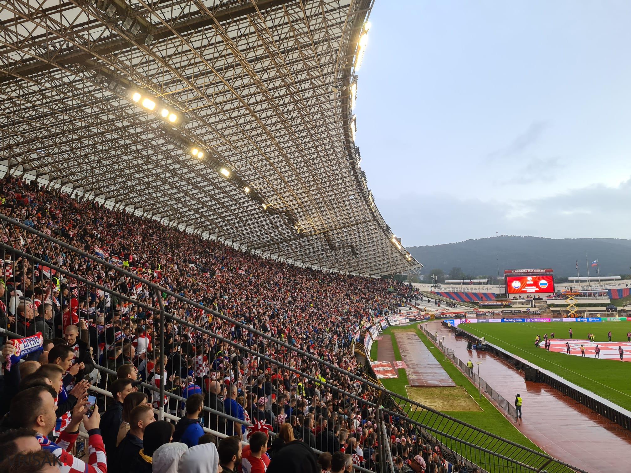 Odlična atmosfera na Poljudu